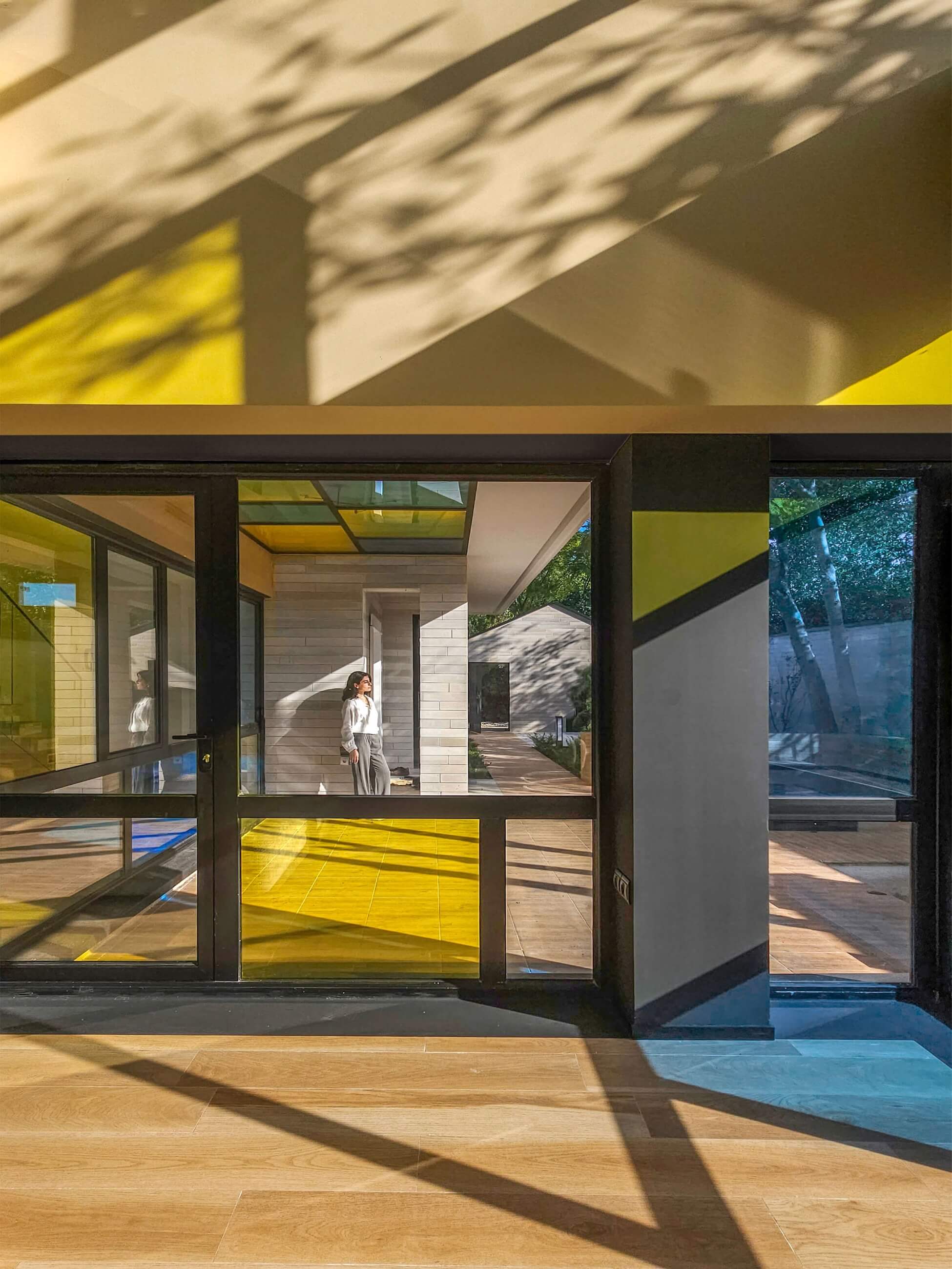 interior colors and shadows, sanjabi villa 